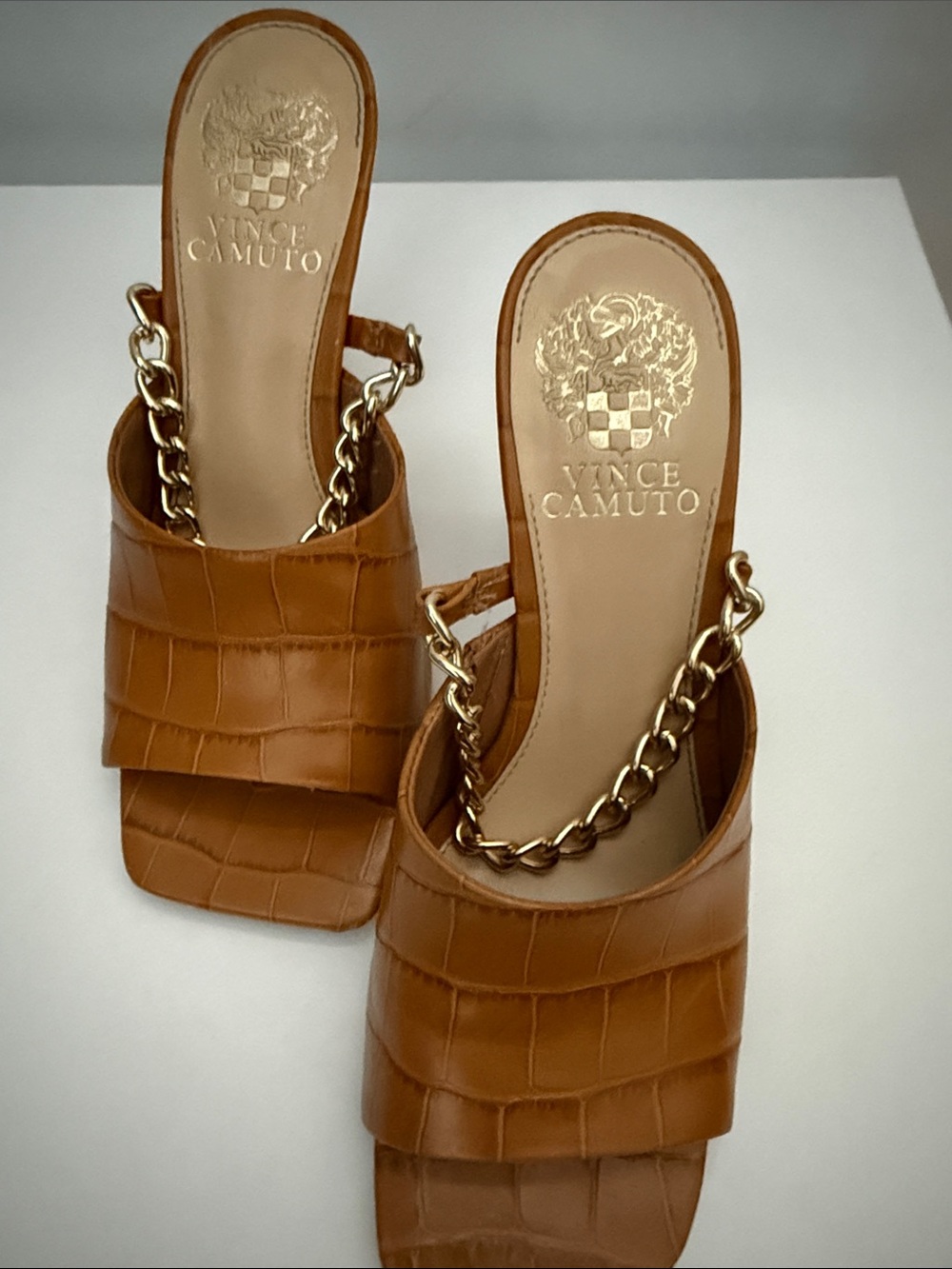 Vince Camuto Cognac Croc-Embossed Slide Sandals with Gold Chain